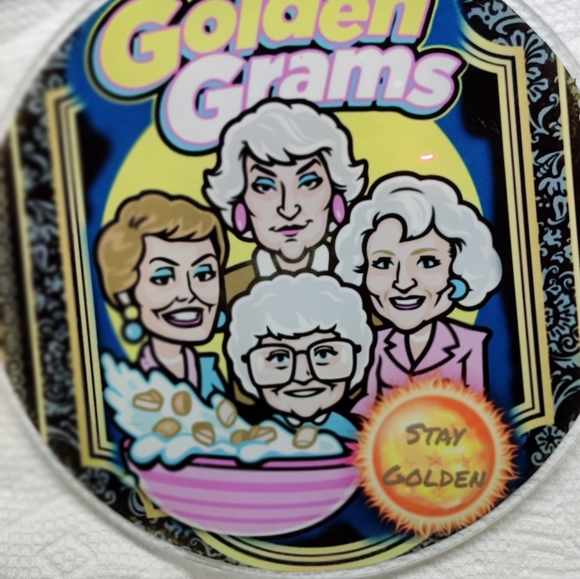 Golden Girls cutting board. - Picture 3 of 10